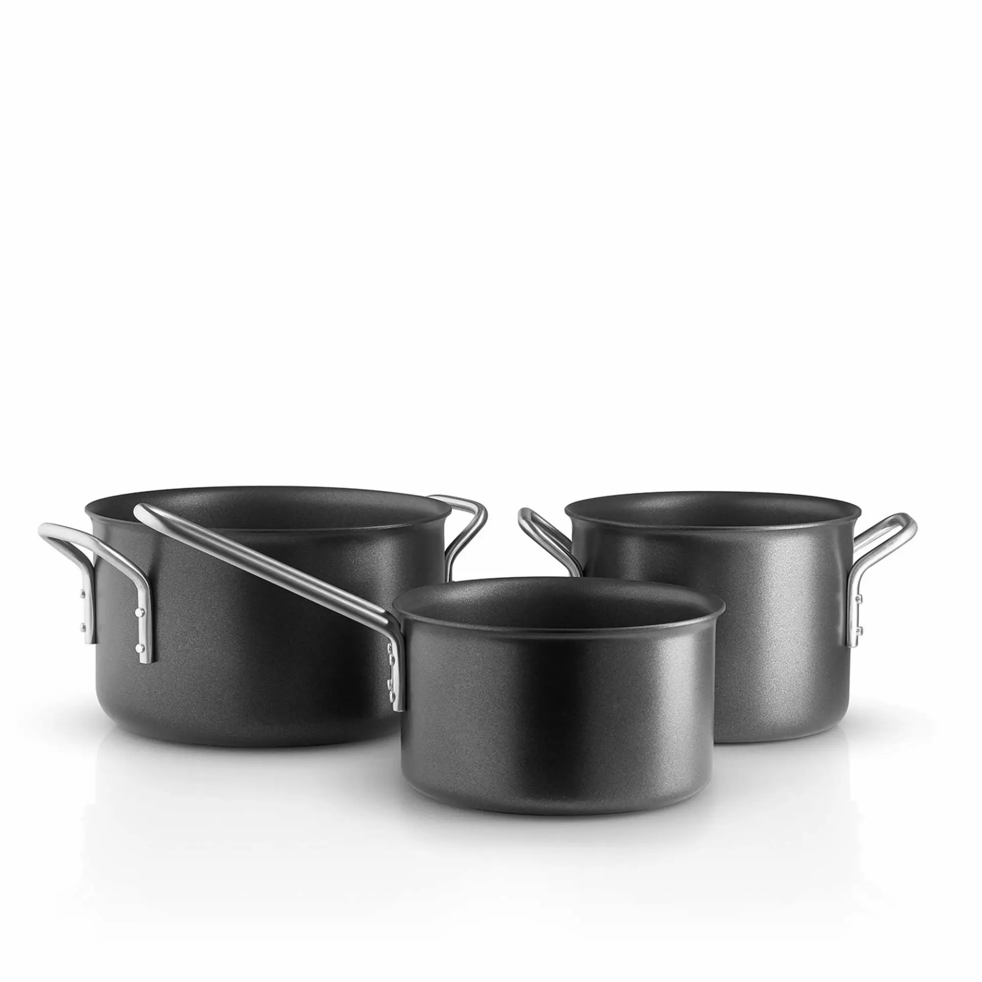 236671_blackline_cookware_set_1500x1500.jpg