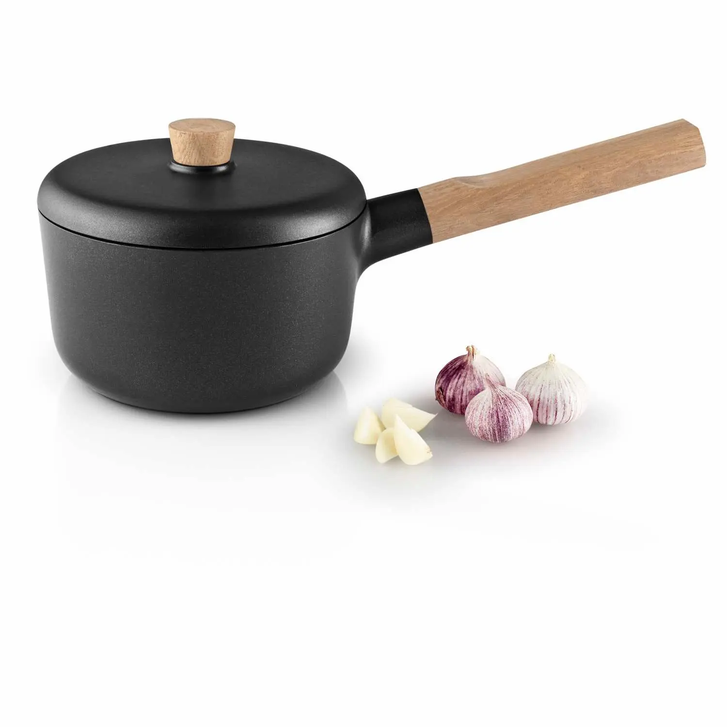 280216_saucepan_16cm_2_regi_high.jpg